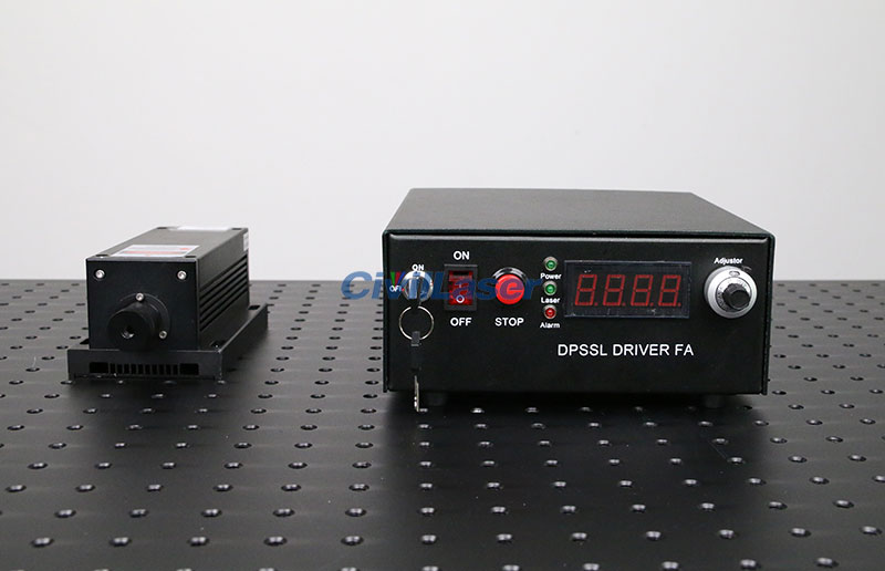 589nm yellow dpss laser light